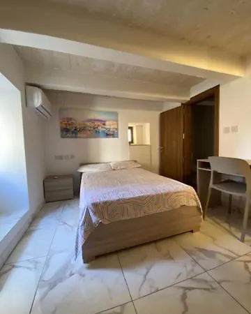 Palazzo Leonardo Apartamento *