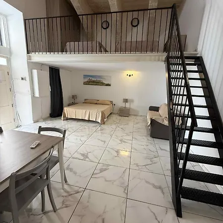 Palazzo Leonardo Apartamento